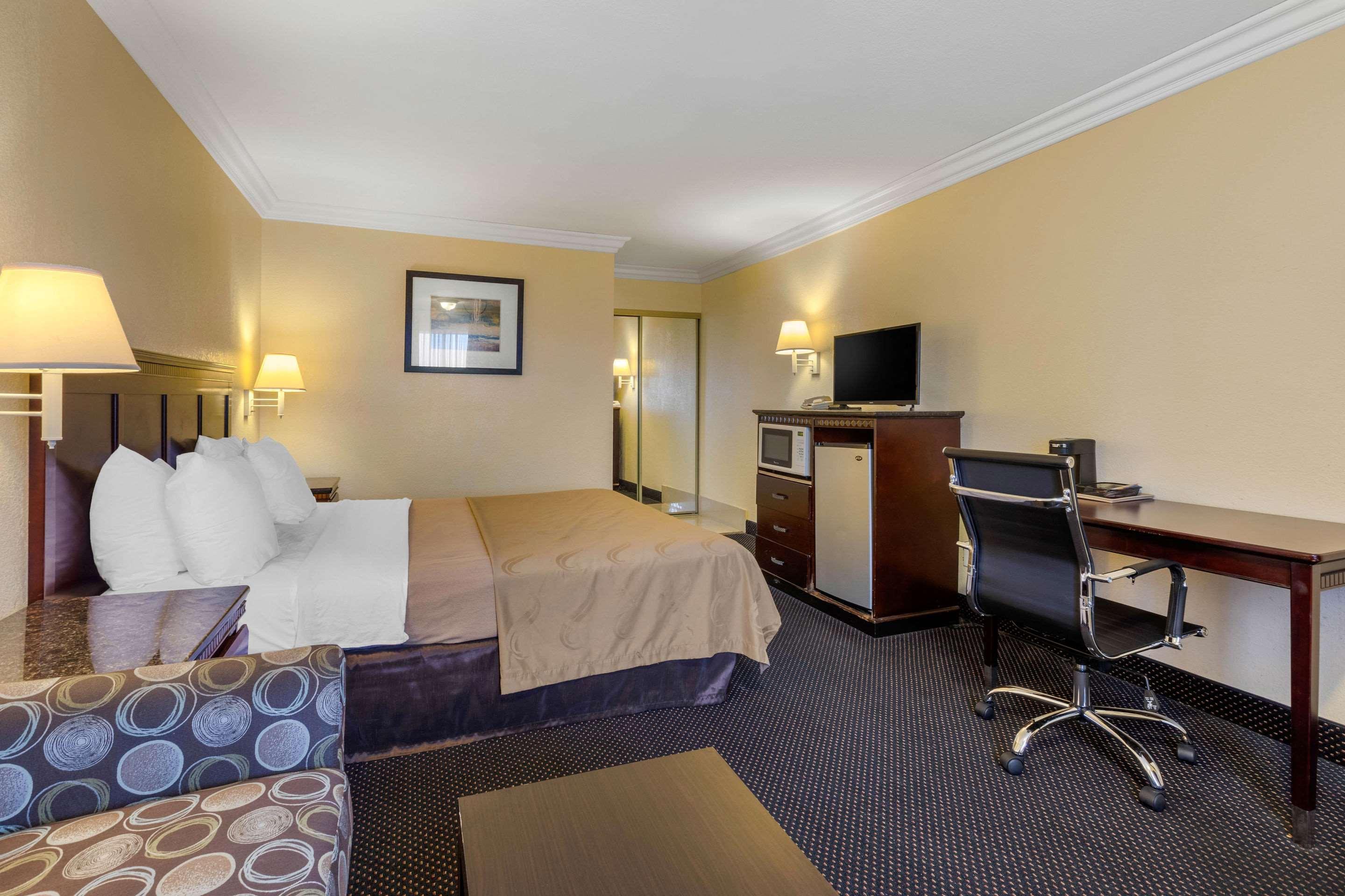 Quality Inn Lomita-Los Angeles South Bay Exterior foto